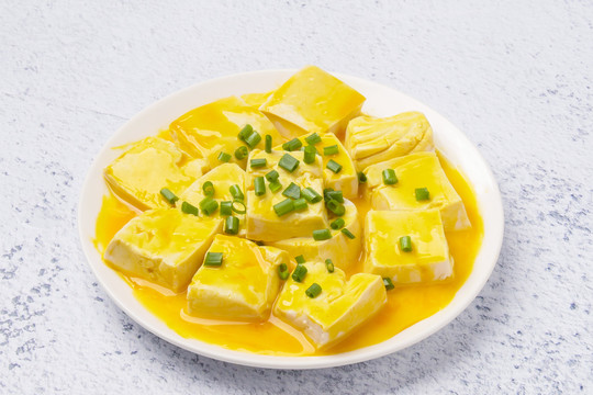 咸蛋黄豆腐