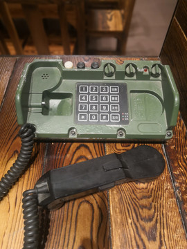 老式军用电话
