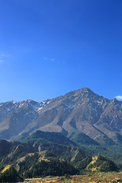 祁连山山脉山峦