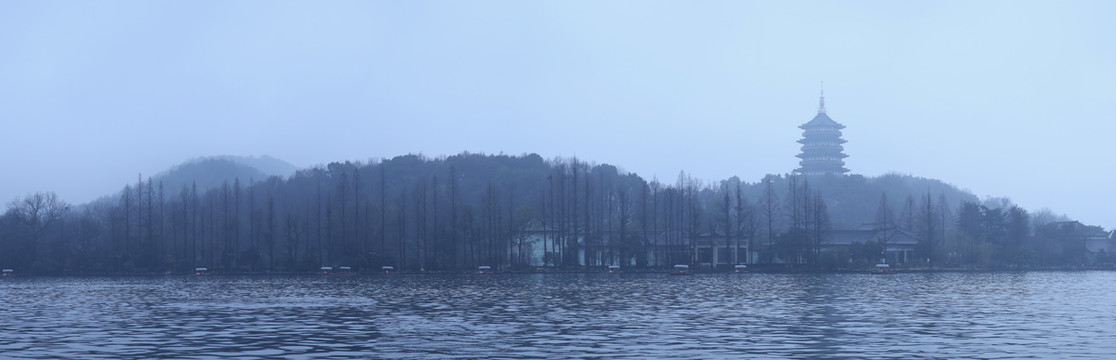 烟雨西湖