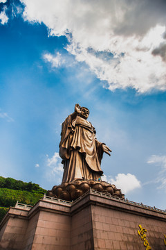 靈山大佛