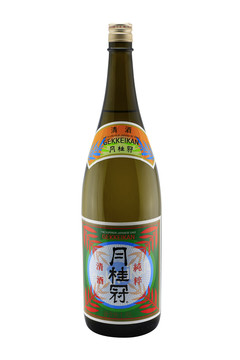 瓶装日本酒透明底