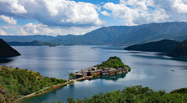 云南泸沽湖风景