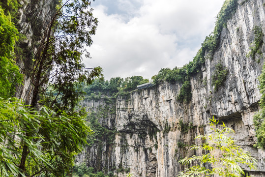 重庆武隆天坑地缝风光