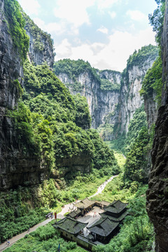 重庆武隆天坑地缝风光