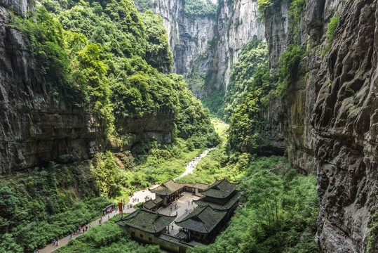 重庆武隆天坑地缝风光