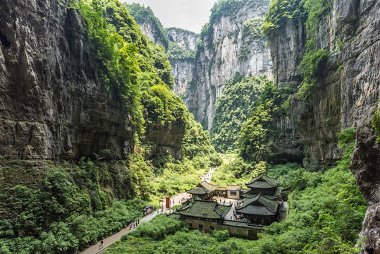 重庆武隆天坑地缝风光