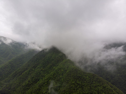 航拍山野