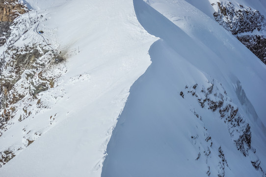 瑞士因特拉肯少女峰雪山风光