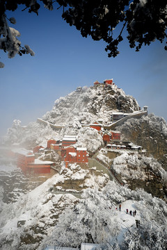 中国道教圣地武当山雪景