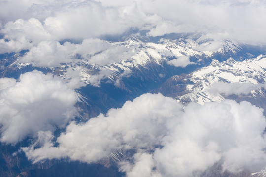 西藏雪山