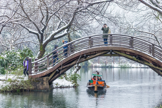 西湖雪景