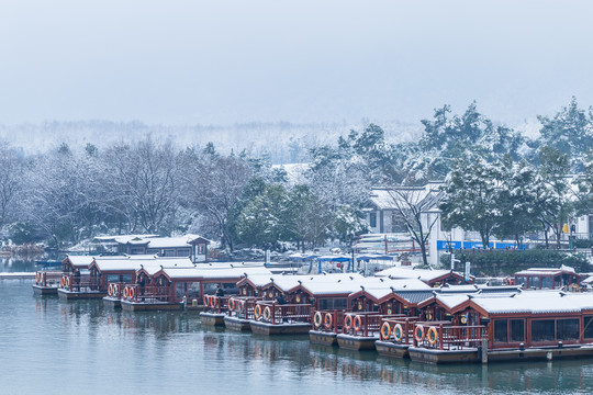 西湖雪景