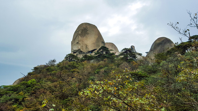 天柱山