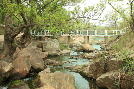 小桥流水山涧流水