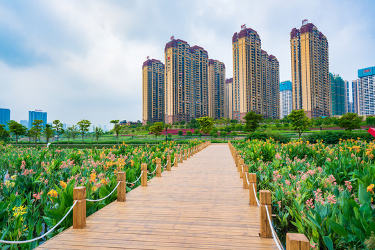 房地产广告楼盘海报素材