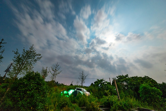 露营夜景