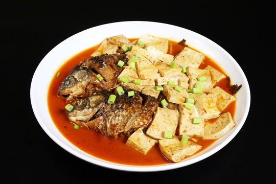 鯽魚燒豆腐