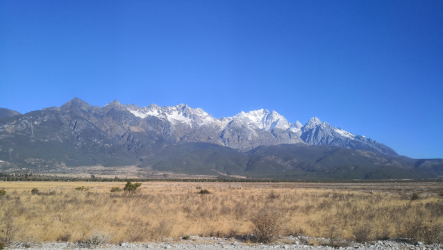 玉龙雪山