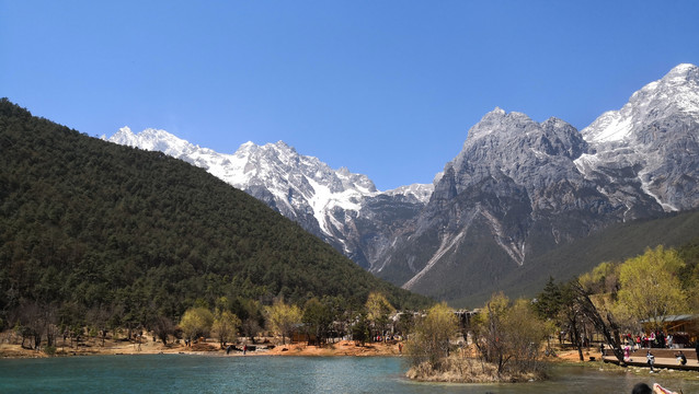 玉龙雪山