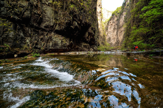 八泉峡