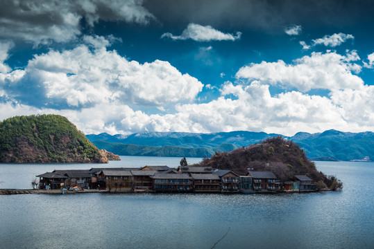 泸沽湖里格半岛