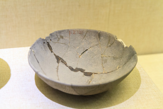 内蒙古博物院新石器时代陶碗