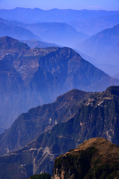 鸡公山大峡谷