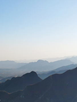 水墨国画层峦叠嶂北京西山