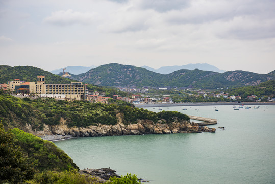 海岛海边渔村