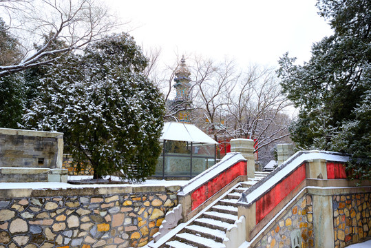 颐和园建筑雪景