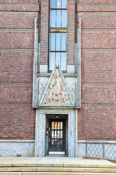 奥斯陆市政厅建筑浮雕