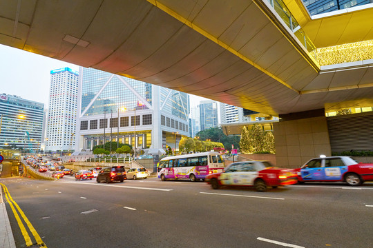 黄昏下的香港城市景观