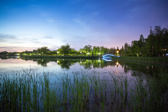 水边风景