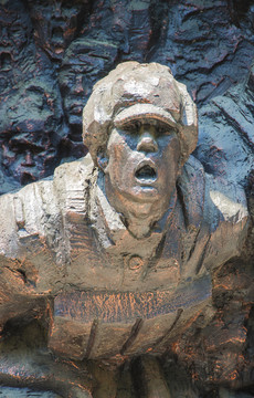 烈士纪念馆解放军战士半身浮雕像