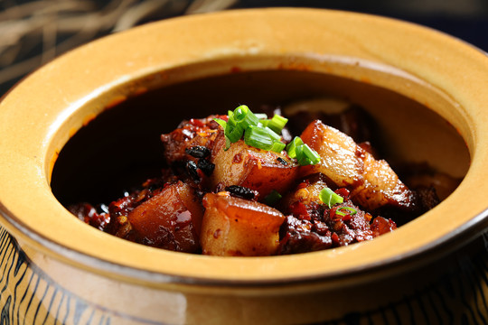豆辣紅燒肉
