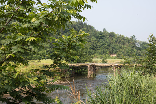 小桥流水