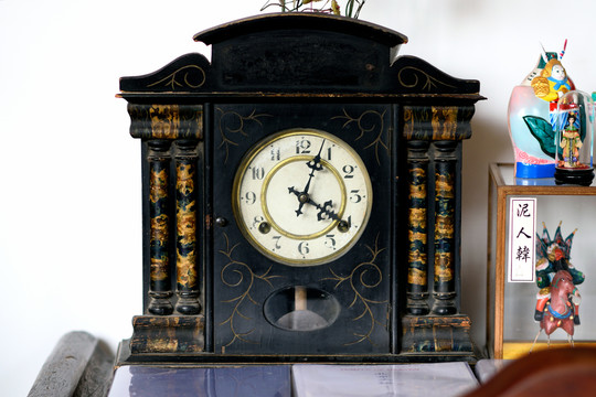 古董座钟