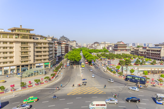 西安钟鼓楼街景