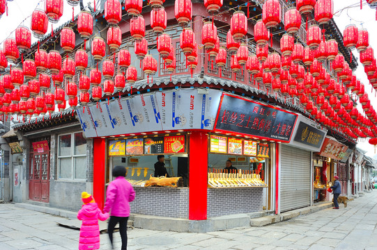 济南芙蓉街高清大图照片摄影