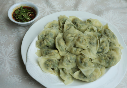 槐花水饺