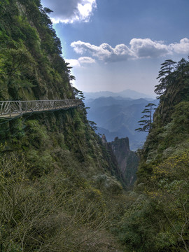 江西三清山南海岸高空栈道