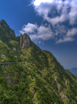 江西三清山山峰峭壁