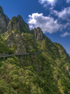 江西三清山山峰峭壁栈道风光