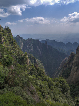 江西三清山山脉风光