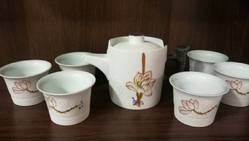 瓷茶壶瓷茶碗