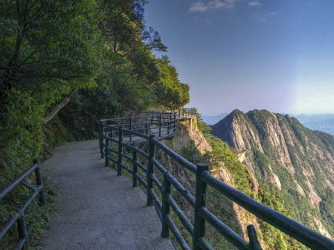 江西三清山东海岸栈道