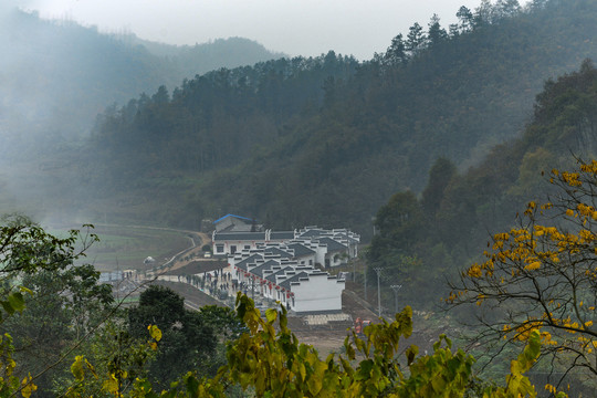 易地搬迁集中安置点