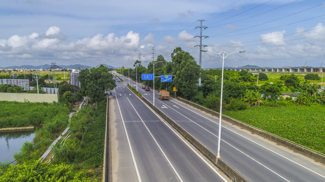 道路