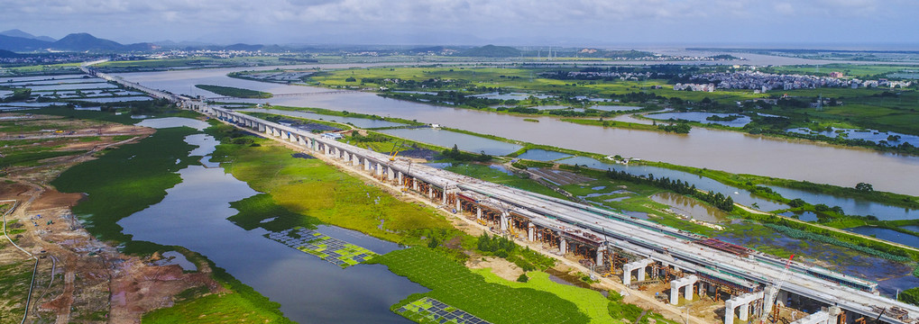 高铁建设